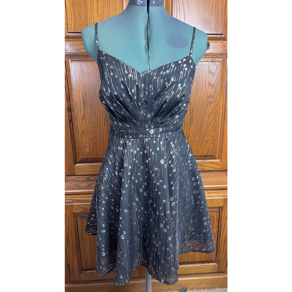 Trixxi Dresses & Skirts - Trixxi Juniors Sz 3 Black and Silver Fit & Flare Dress Party Dance